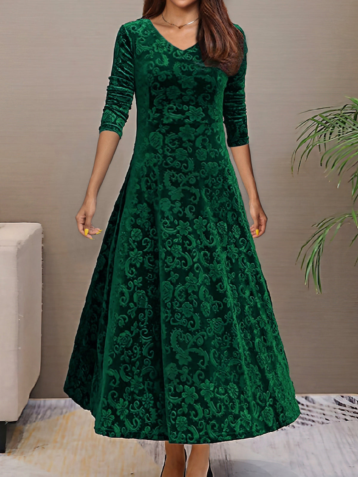 Isabella Luxe Velvet Long Dress for Formal Occasions