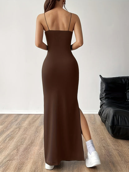 CatherineLane Elegant Women's Sleeveless Maxi Dress with Daring Slit