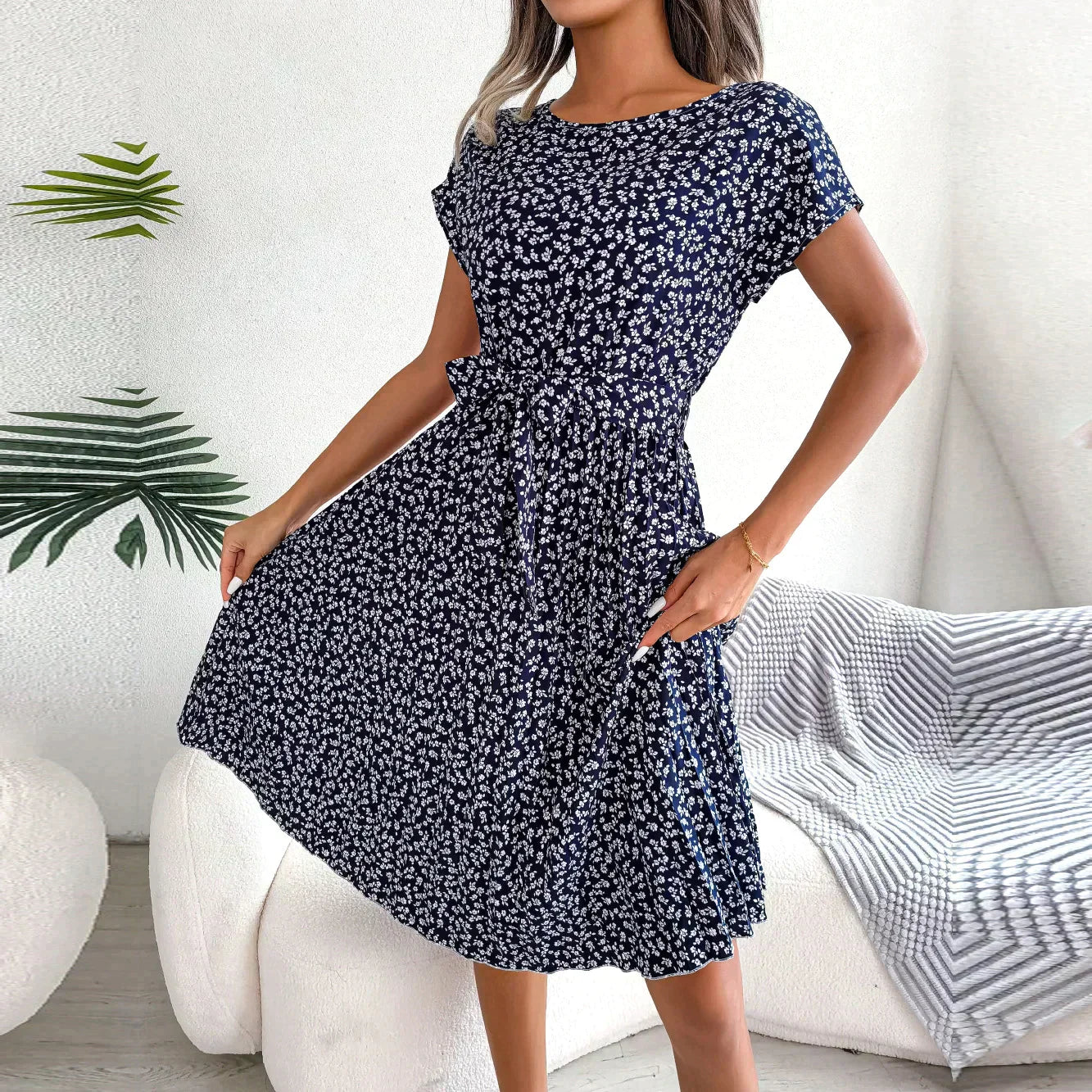 Elise Elegance Floral Maxi Dress with High Waist & Pleats