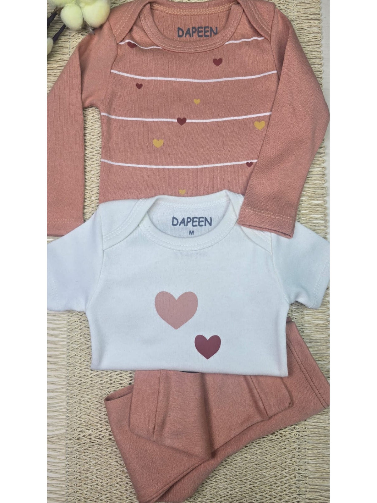 Kit Body Bebê Menina Suedine Corações