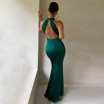 ZaraGrace Sleeveless Evening Gown for Women's Formal Occasions